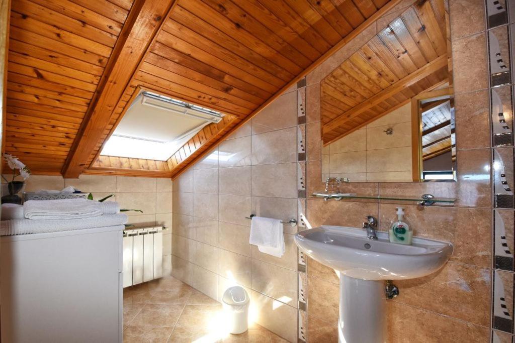 Apartments And Rooms Branka Novigrad  Zewnętrze zdjęcie