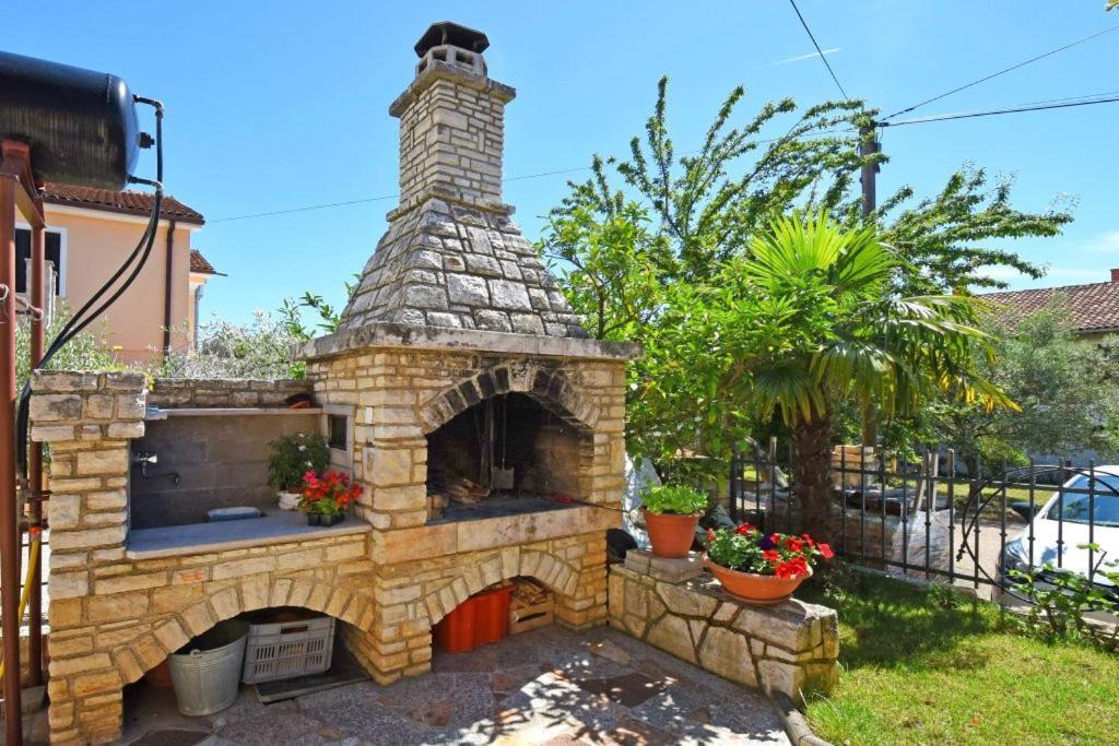 Apartments And Rooms Branka Novigrad  Zewnętrze zdjęcie
