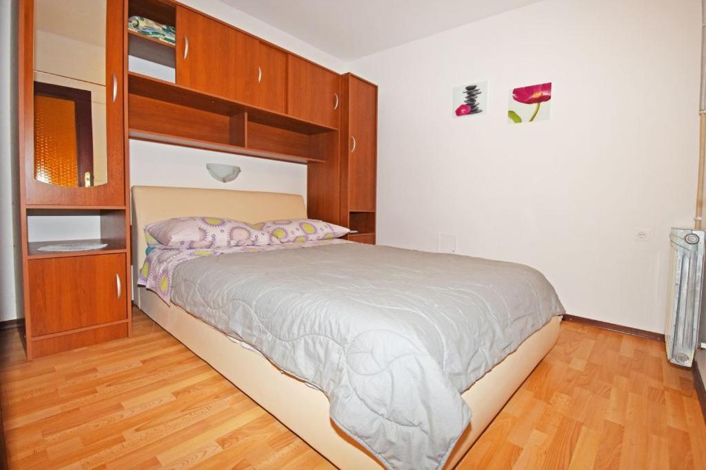 Apartments And Rooms Branka Novigrad  Zewnętrze zdjęcie