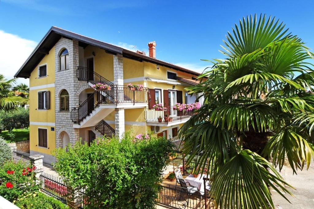 Apartments And Rooms Branka Novigrad  Zewnętrze zdjęcie